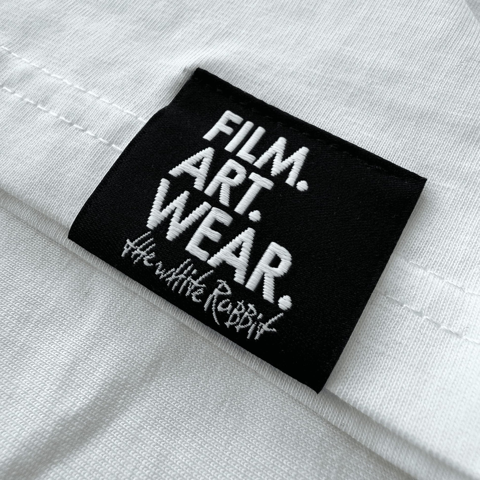 FILM.ART.WEAR. Unisex-Shirts Organic T-Shirt AMITYVILLE NY