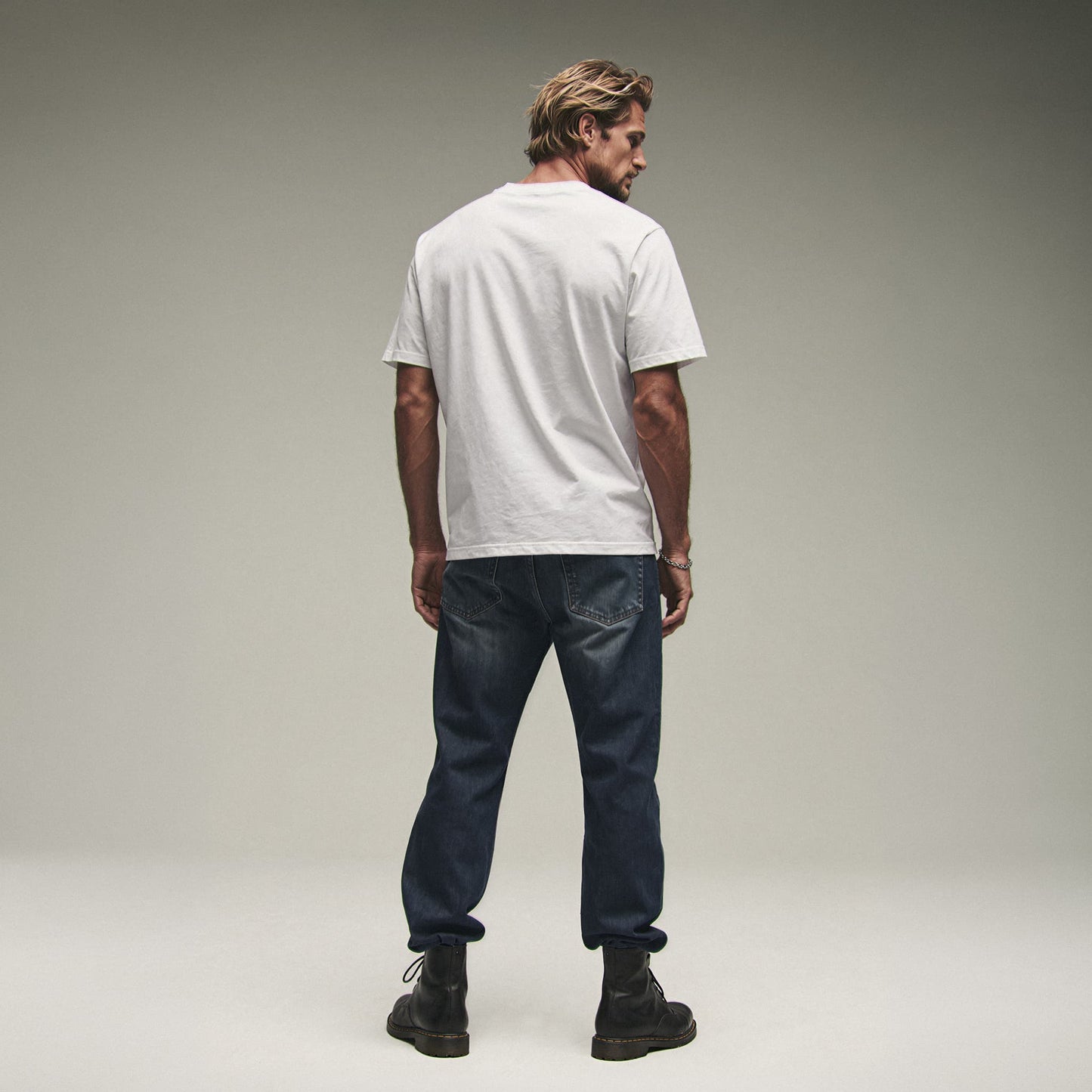 AMITYVILLE NY Tee Premium Cinematic Streetwear FILM.ART.WEAR. Designed in Hamburg