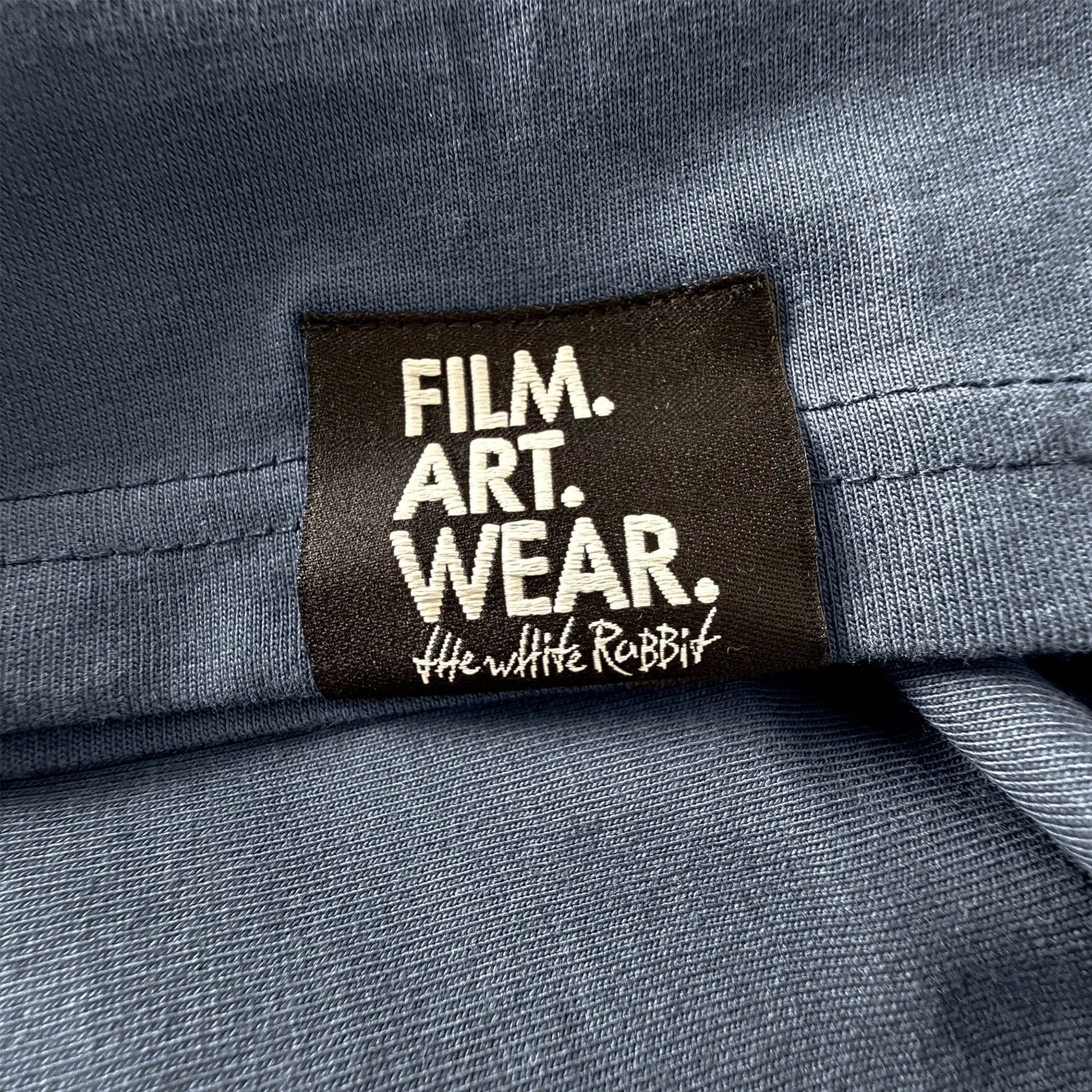 FILM.ART.WEAR. Unisex-Shirts Organic T-Shirt BAKERSTREET