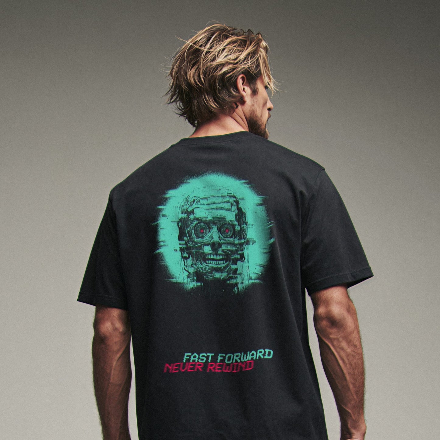 FAST FORWARD NEVER REWIND TEE Premium Cinematic Streetwear FILM.ART.WEAR. Designed in Hamburg