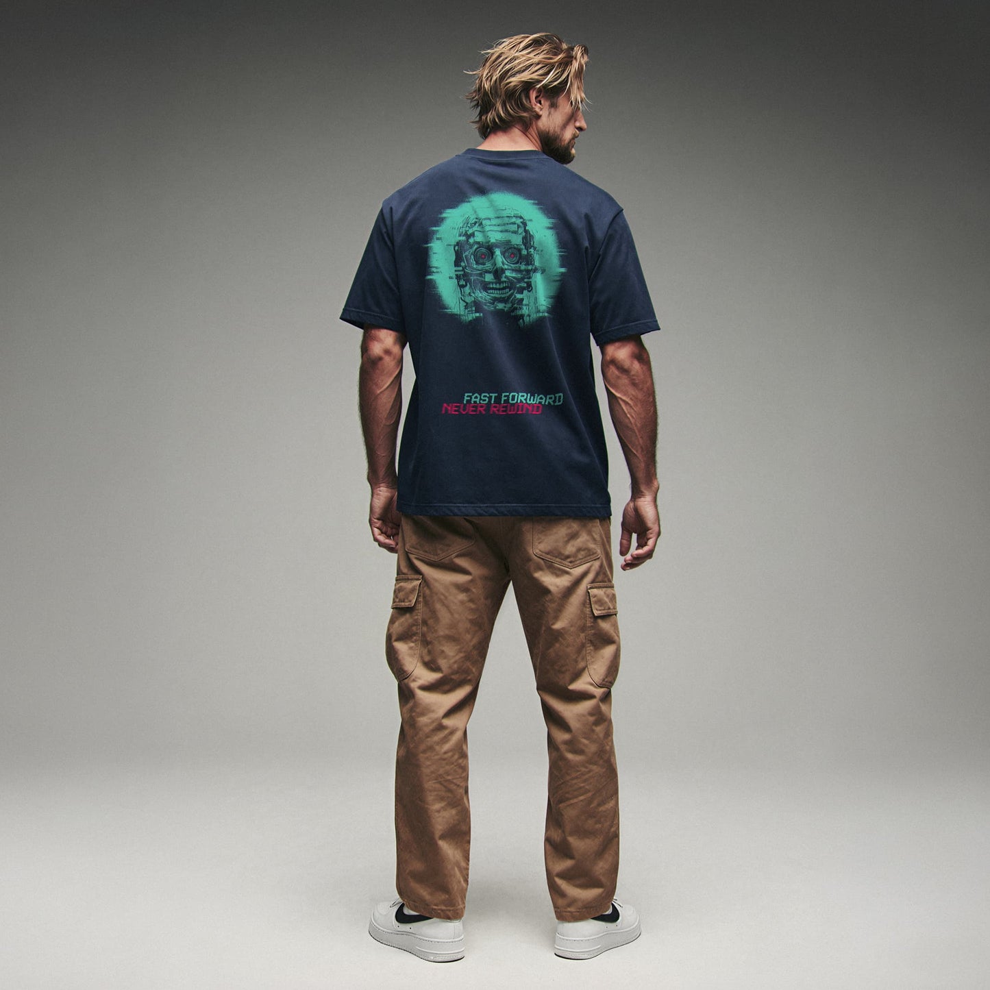 FAST FORWARD NEVER REWIND TEE Premium Cinematic Streetwear FILM.ART.WEAR. Designed in Hamburg
