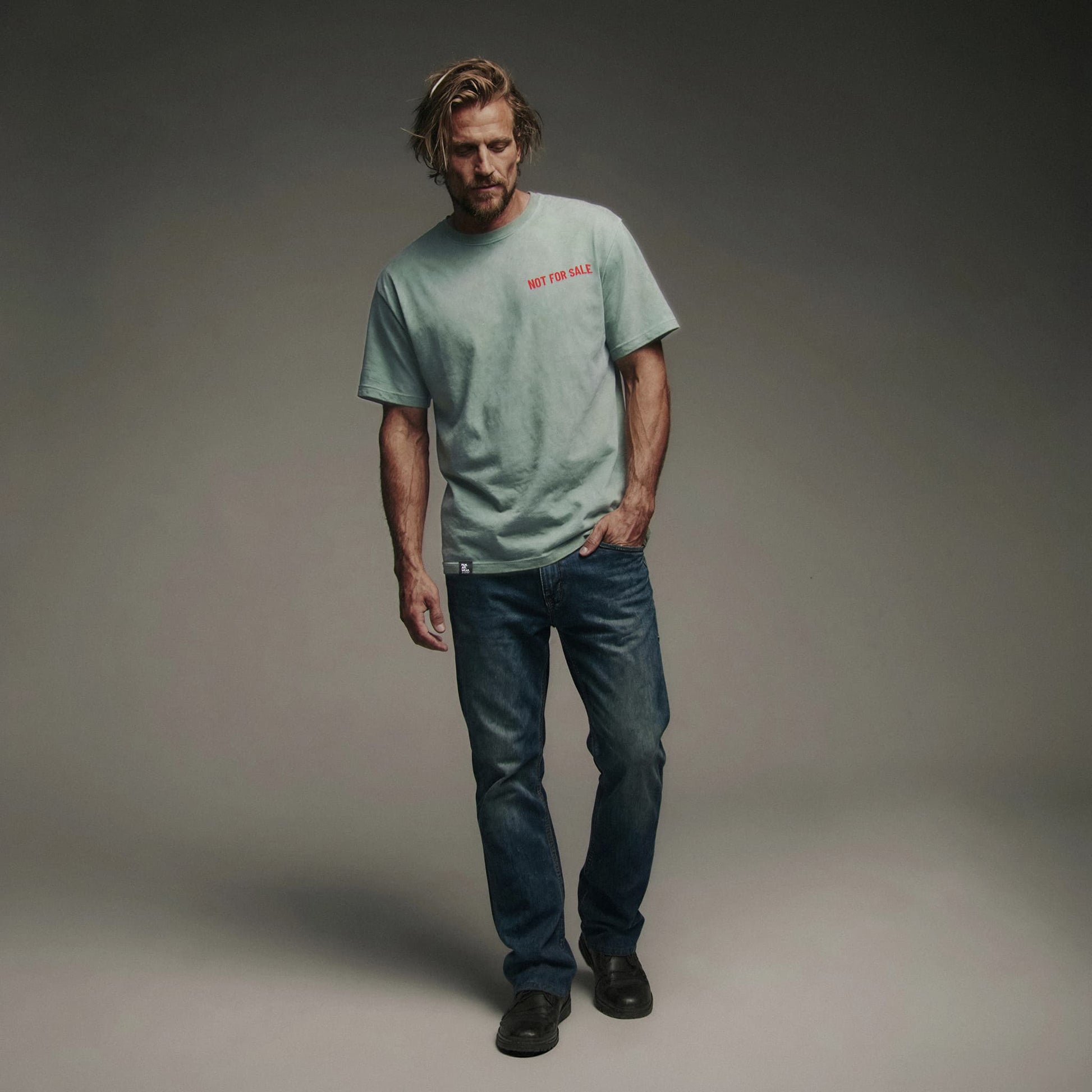 NOT A PRODUCT Tee Premium Cinematic Streetwear FILM.ART.WEAR. Designed in Hamburg