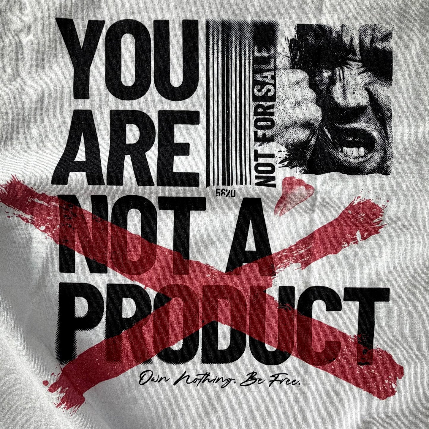 NOT A PRODUCT Tee Premium Cinematic Streetwear FILM.ART.WEAR. Designed in Hamburg