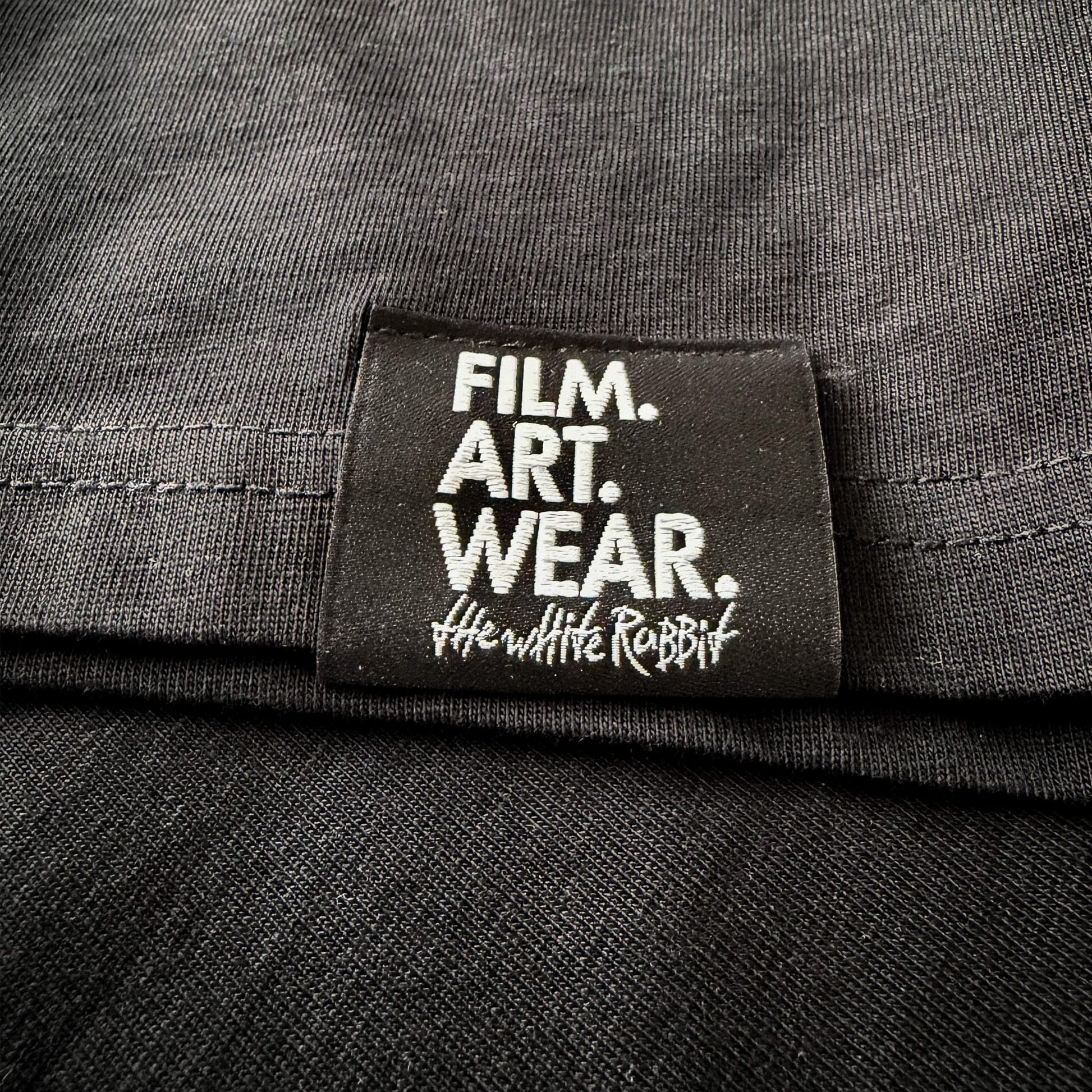 FILM.ART.WEAR. Unisex-Shirts Organic T-Shirt BABA PAWS