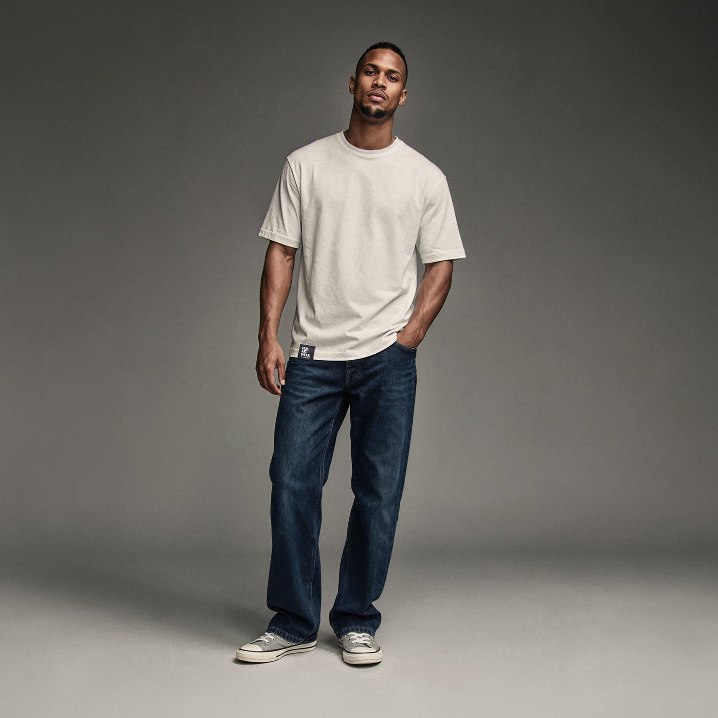 TAPED & LOADED Tee Premium Cinematic Streetwear FILM.ART.WEAR. Designed in Hamburg