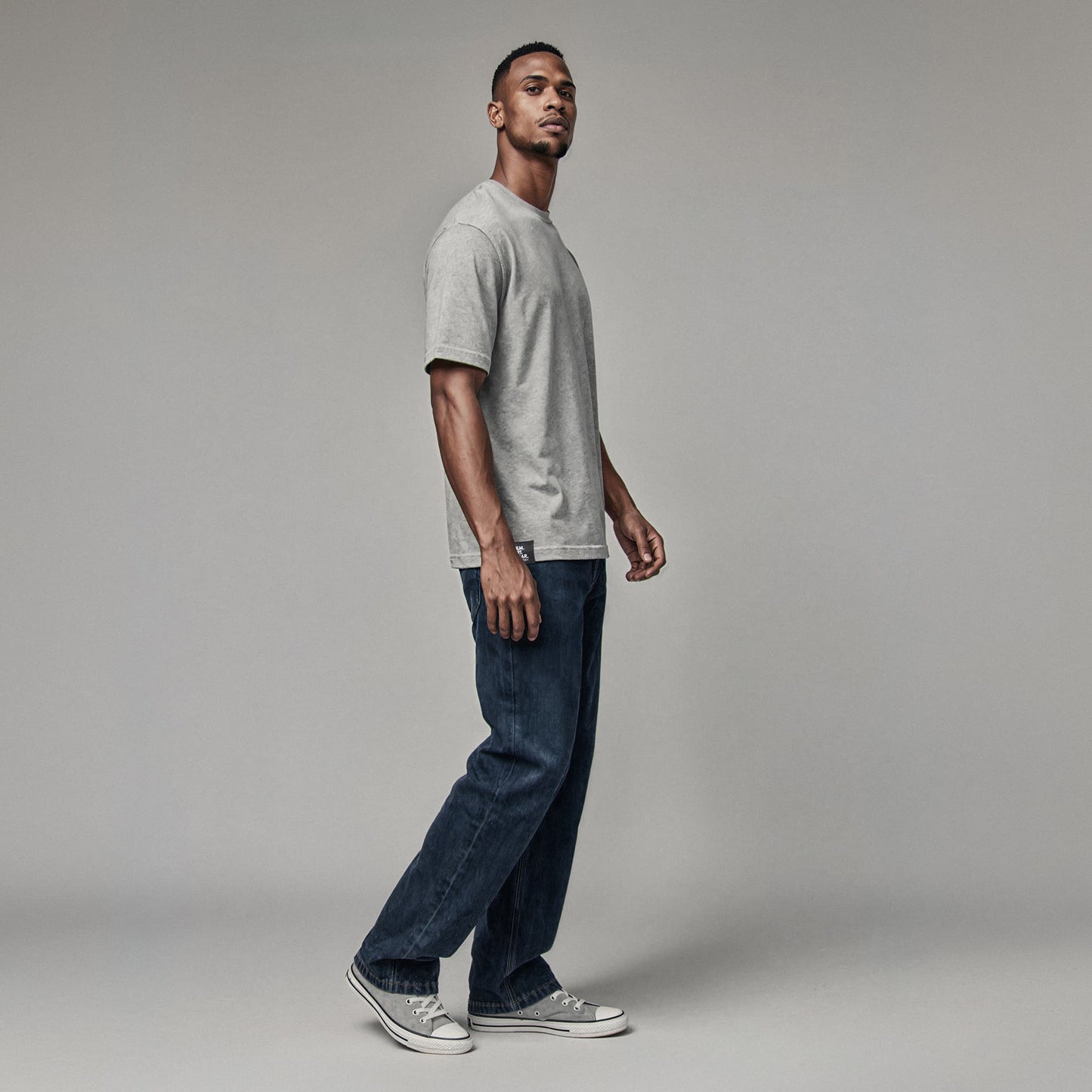 TAPED & LOADED Tee Premium Cinematic Streetwear FILM.ART.WEAR. Designed in Hamburg