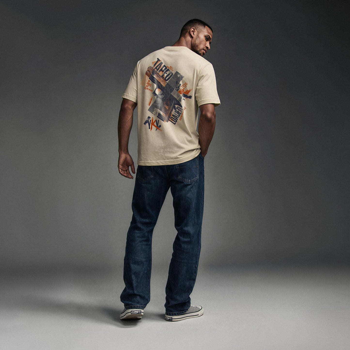 TAPED & LOADED Tee Premium Cinematic Streetwear FILM.ART.WEAR. Designed in Hamburg